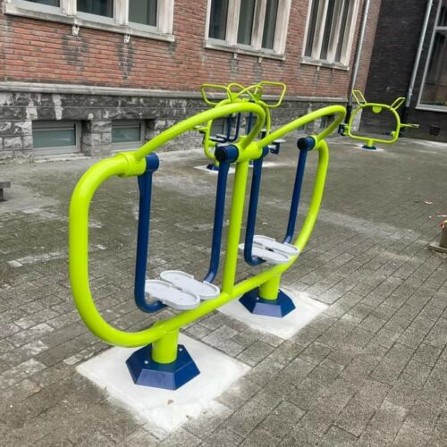 Naast de Ski Hopstrainer hebben we nog diverse andere outdoor fitnestoestellen voor uw kinderen/leerlingen. Maak uw schoolplein compleet.